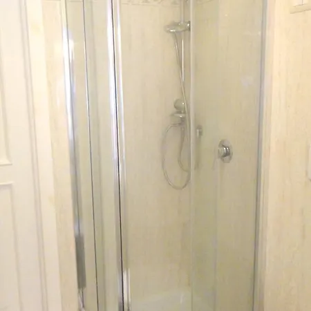 Trevi Flat Apartman *